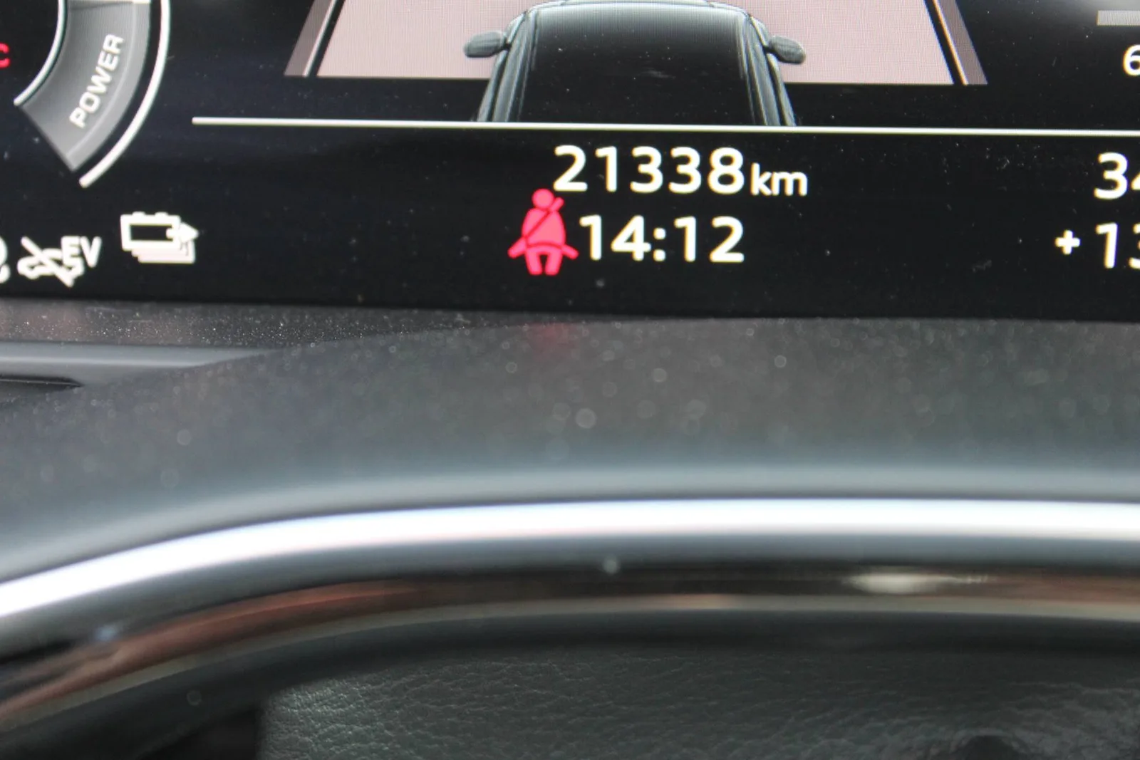 Audi Q8 2024 – fotografija 25