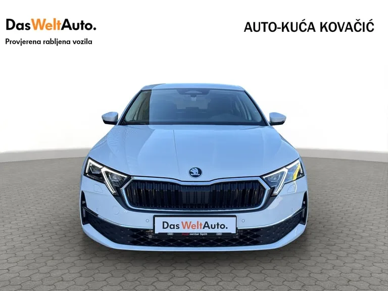 Škoda Octavia 2026: fotografija 2