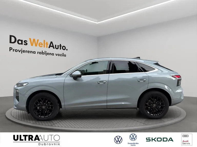 Audi Q3 2026: fotografija 2