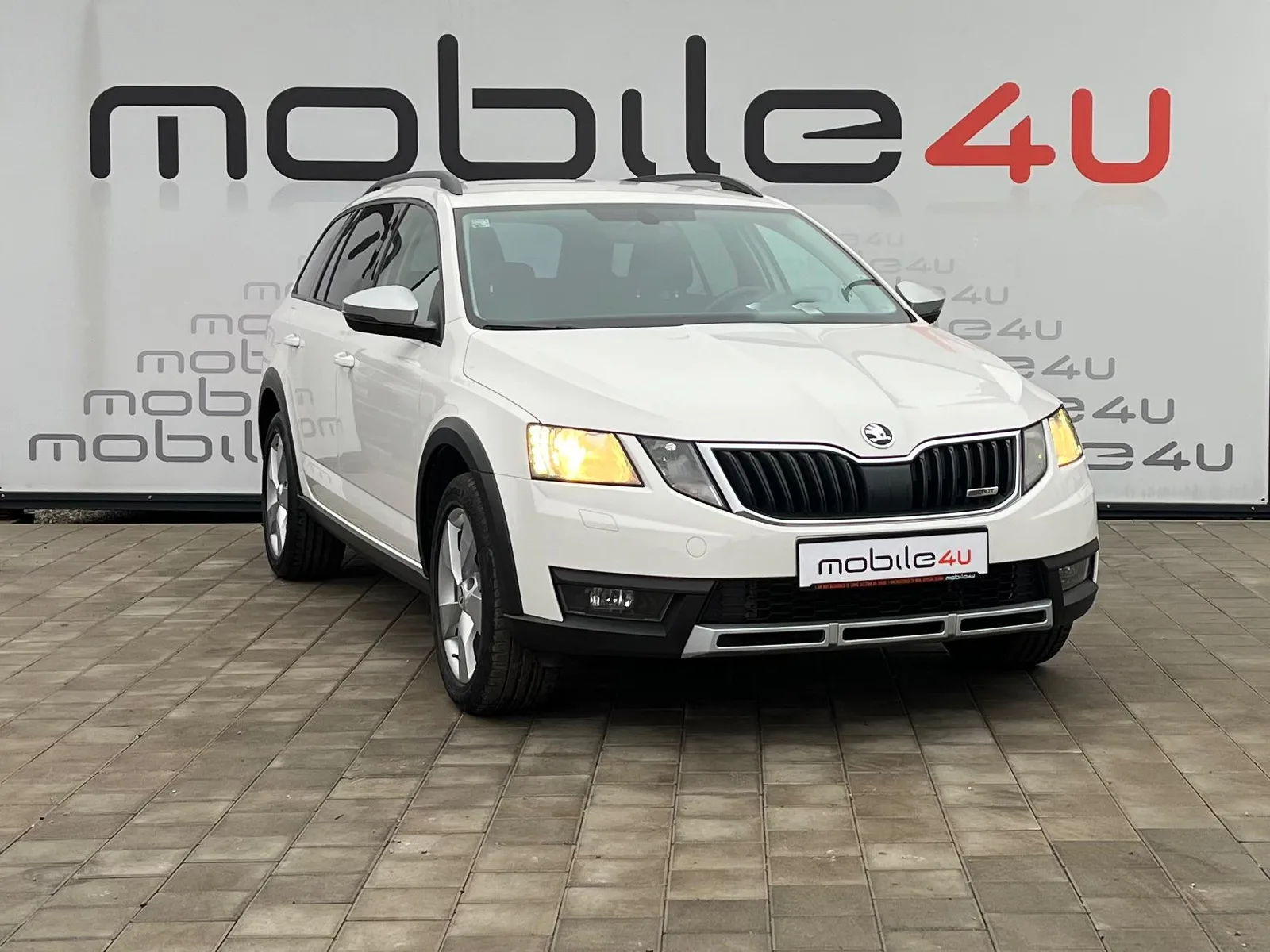 Škoda Octavia 2019: fotografija 2