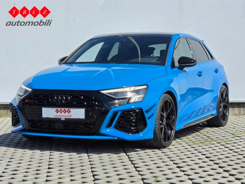 Audi Rs3 2022 – fotografija 1