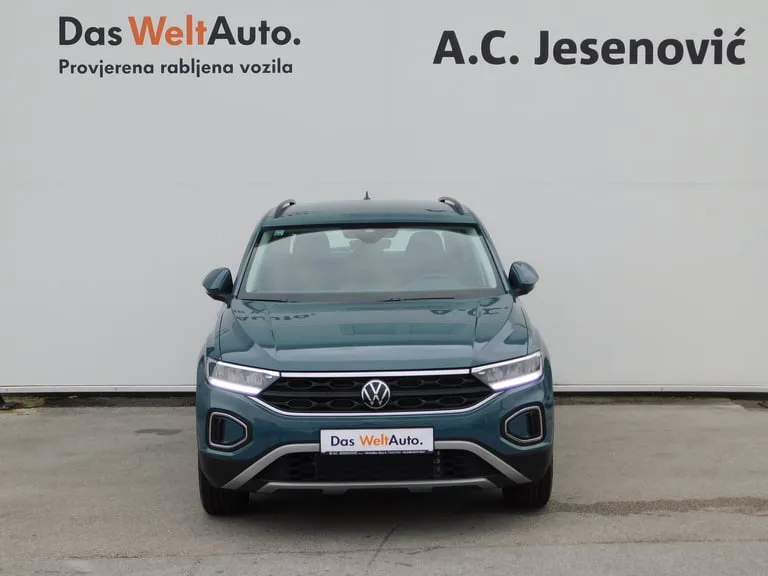 Volkswagen T-Roc 2023: fotografija 2