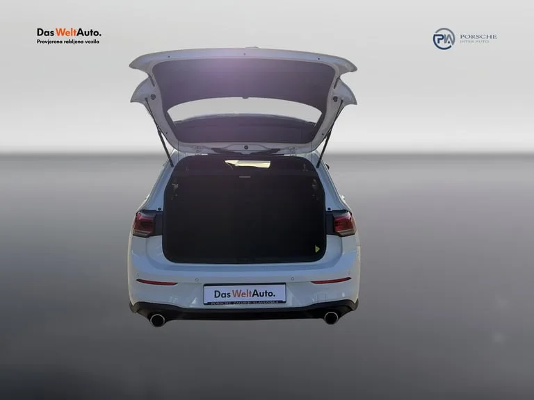 Volkswagen Golf 2024: fotografija 19