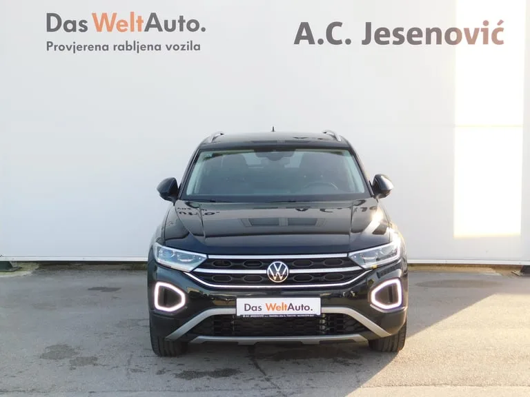 Volkswagen T-Roc 2022: fotografija 2