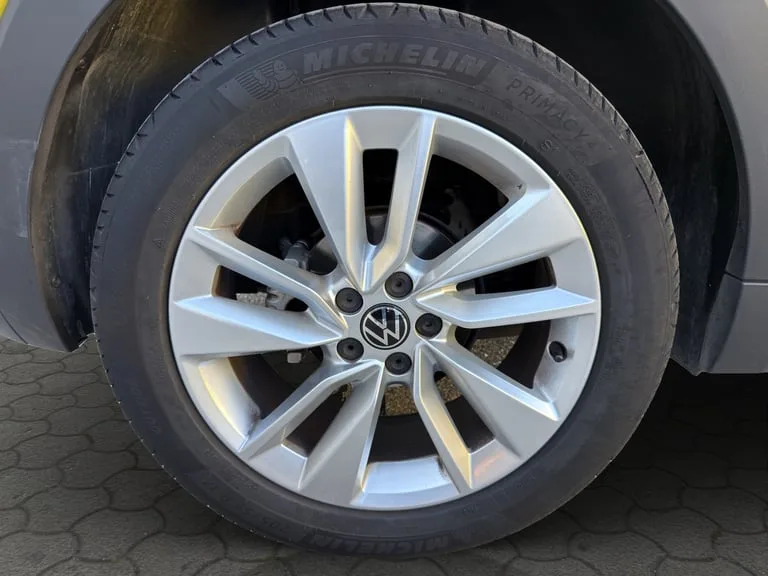 Volkswagen T-Cross 2025: fotografija 19
