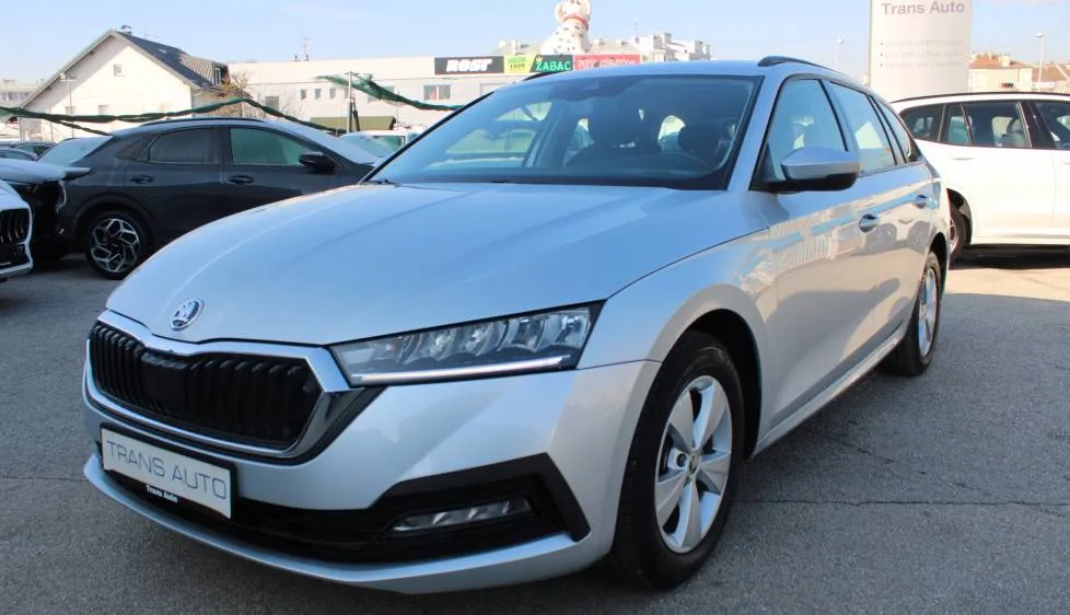 Škoda Octavia 2023 – fotografija 1