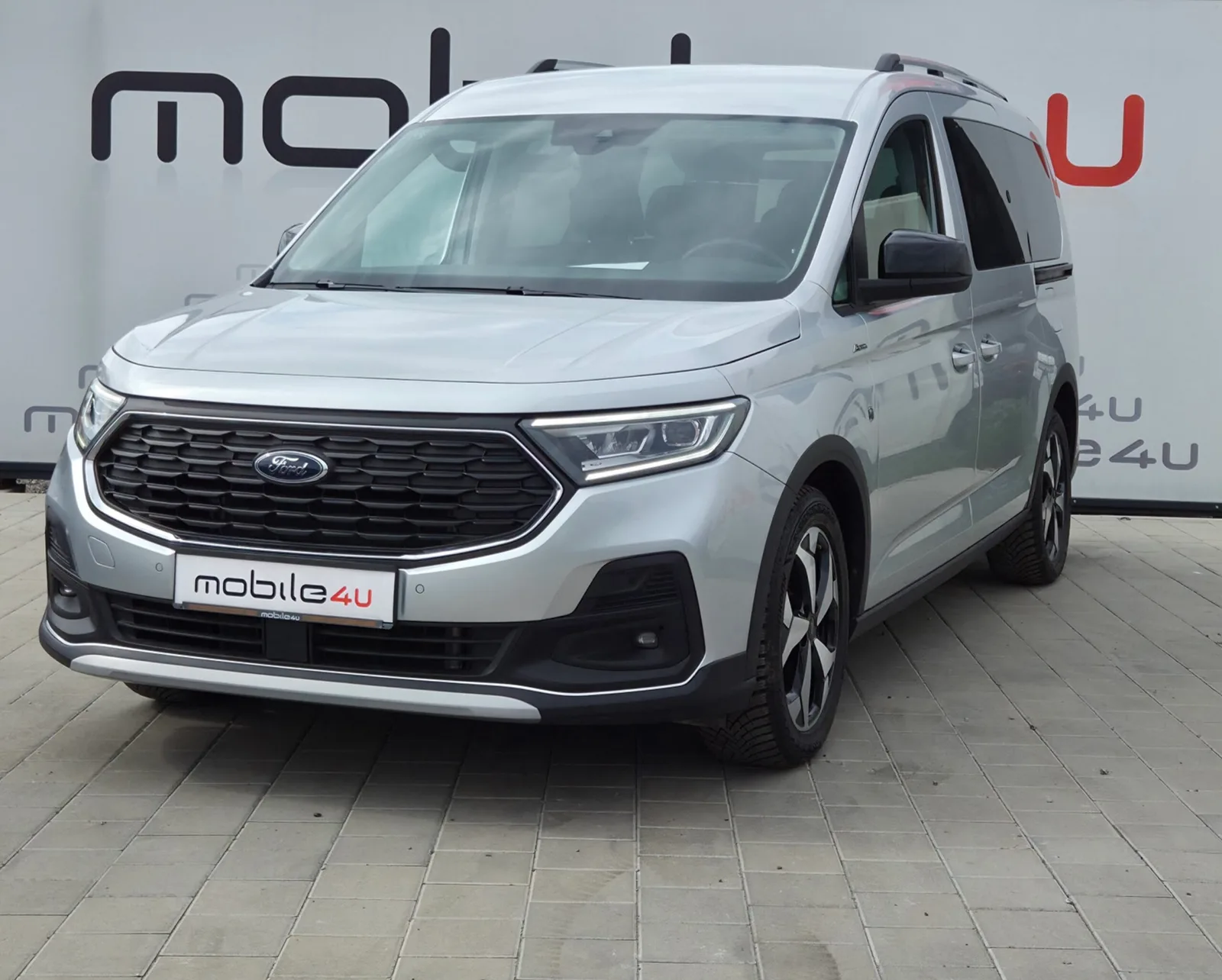 Ford Tourneo Connect 2024 – fotografija 1
