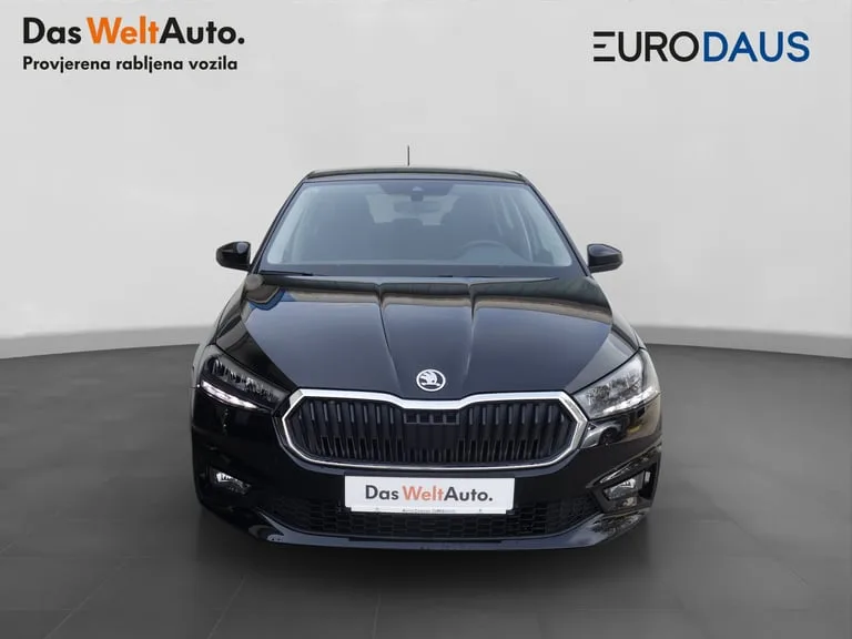 Škoda Fabia 2025: fotografija 2