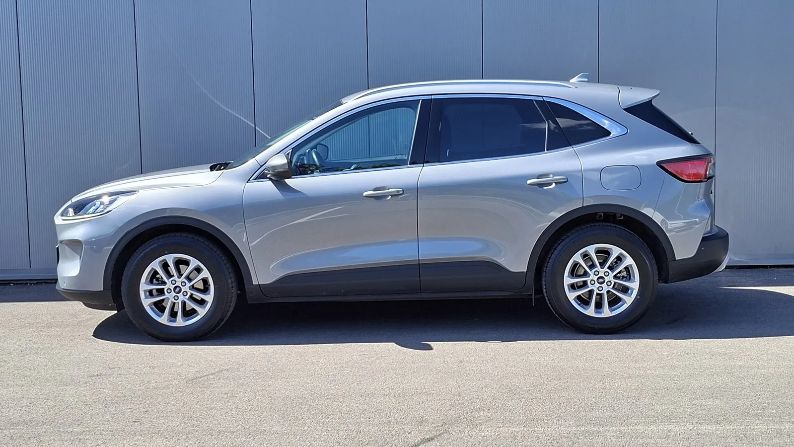 Ford Kuga 2021 – fotografija 2