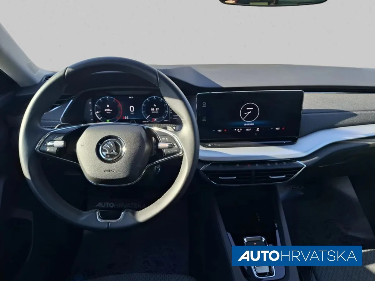 Škoda Octavia 2024 – fotografija 23