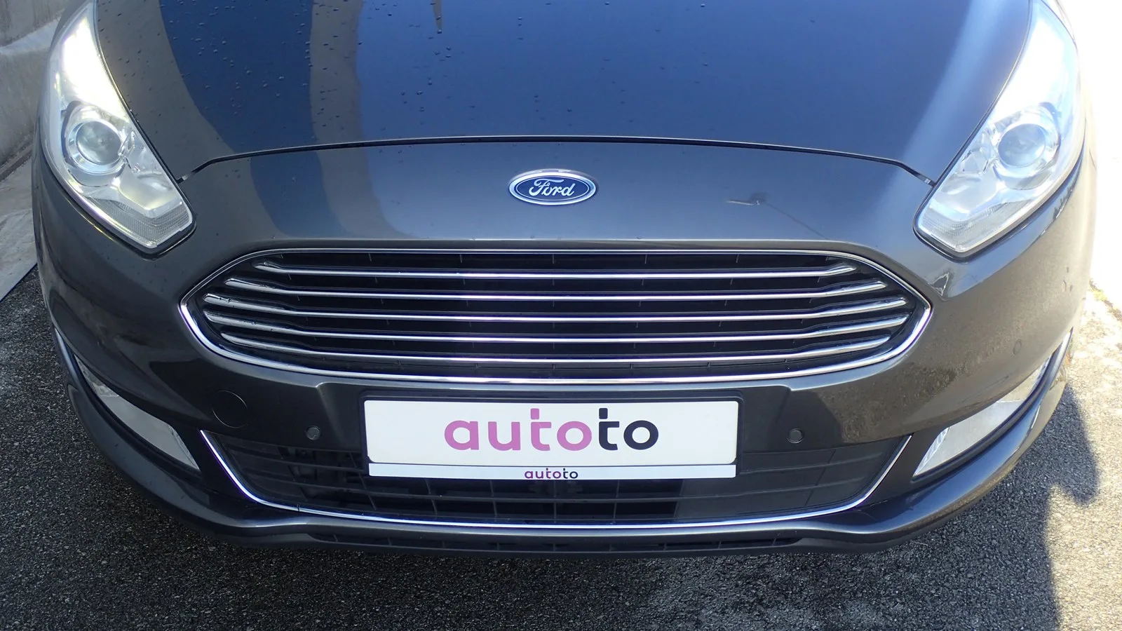 Ford Galaxy 2016: fotografija 26