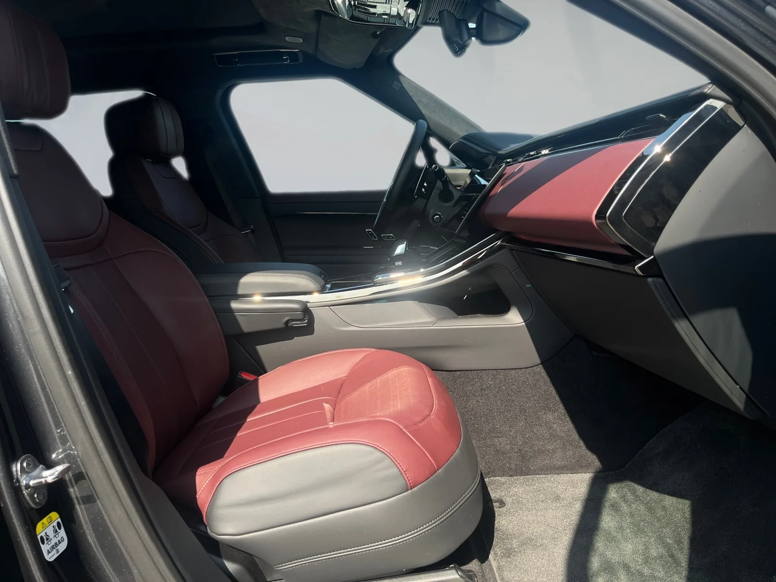 Land Rover Range Rover Sport 2025 – fotografija 10