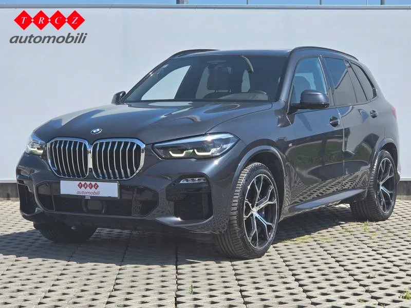BMW X5 2018: fotografija 1