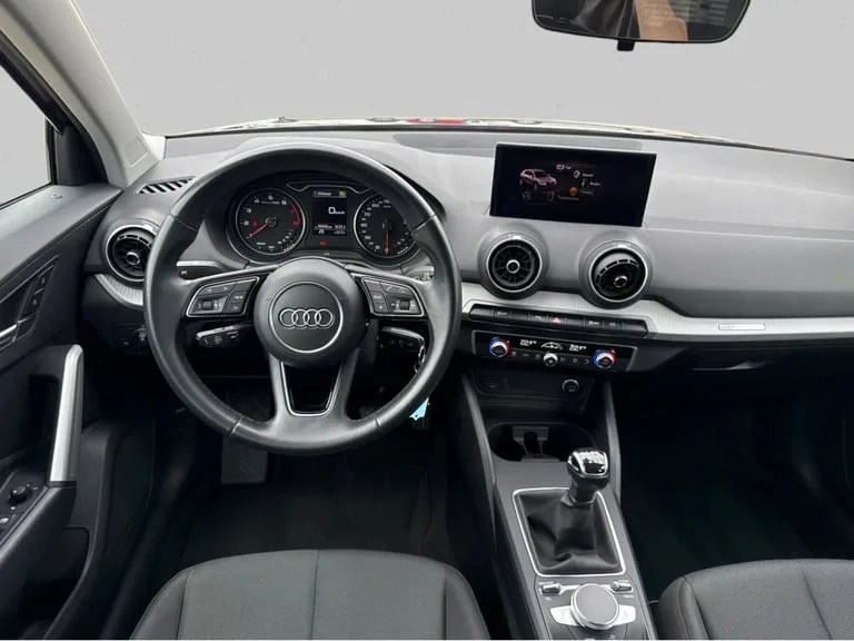 Audi Q2 2022: fotografija 12