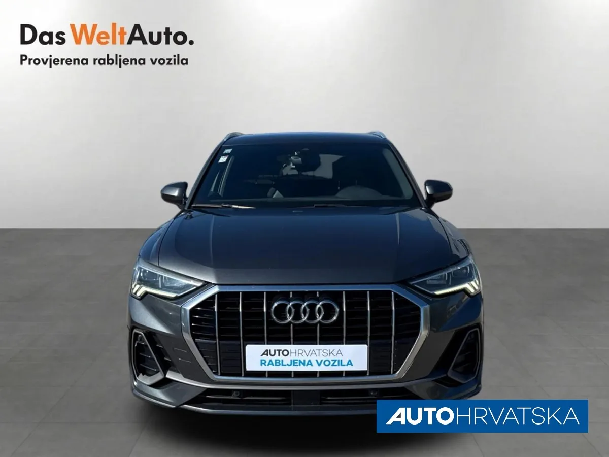 Audi Q3 2019 – fotografija 2