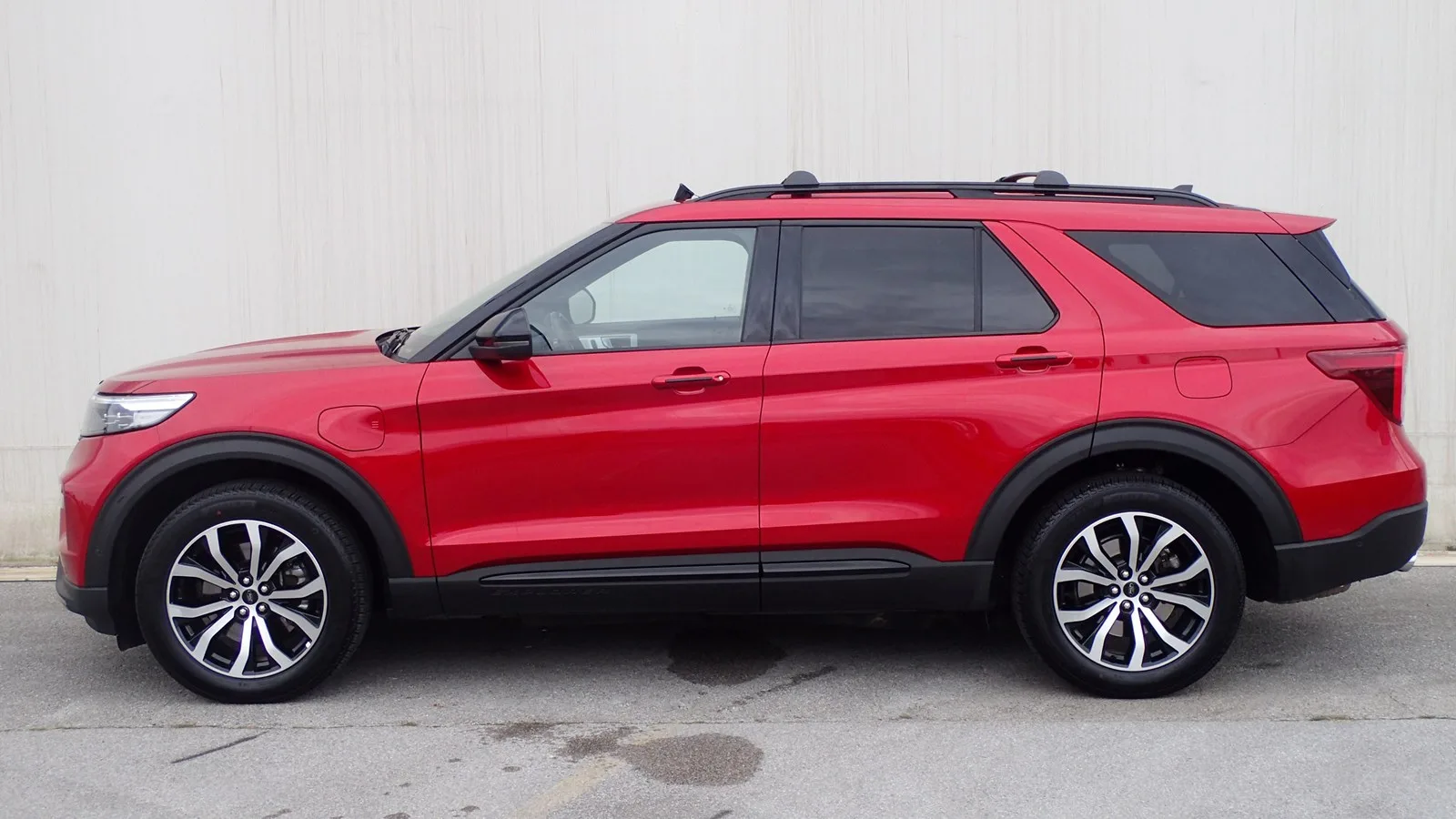 Ford Explorer 2022: fotografija 2