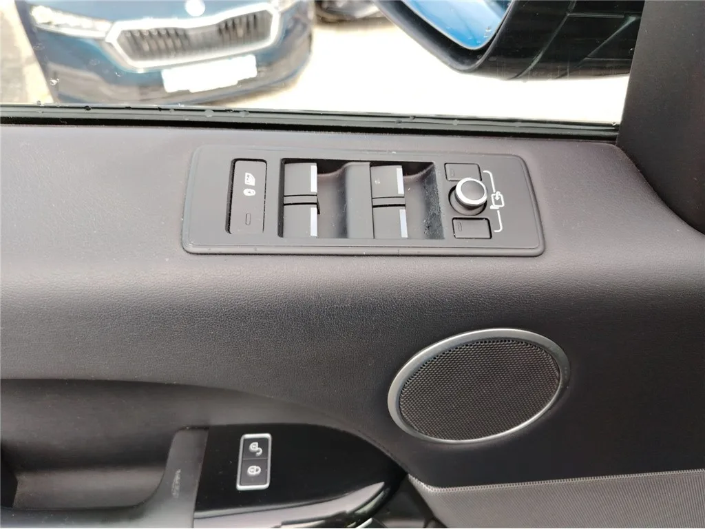 Land Rover Range 2016 – fotografija 20