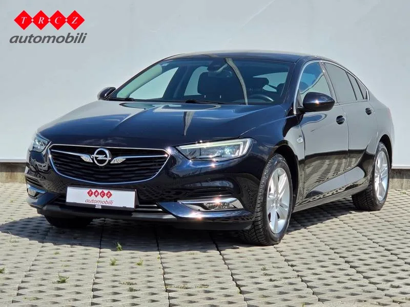Opel Insignia 2018 – fotografija 1