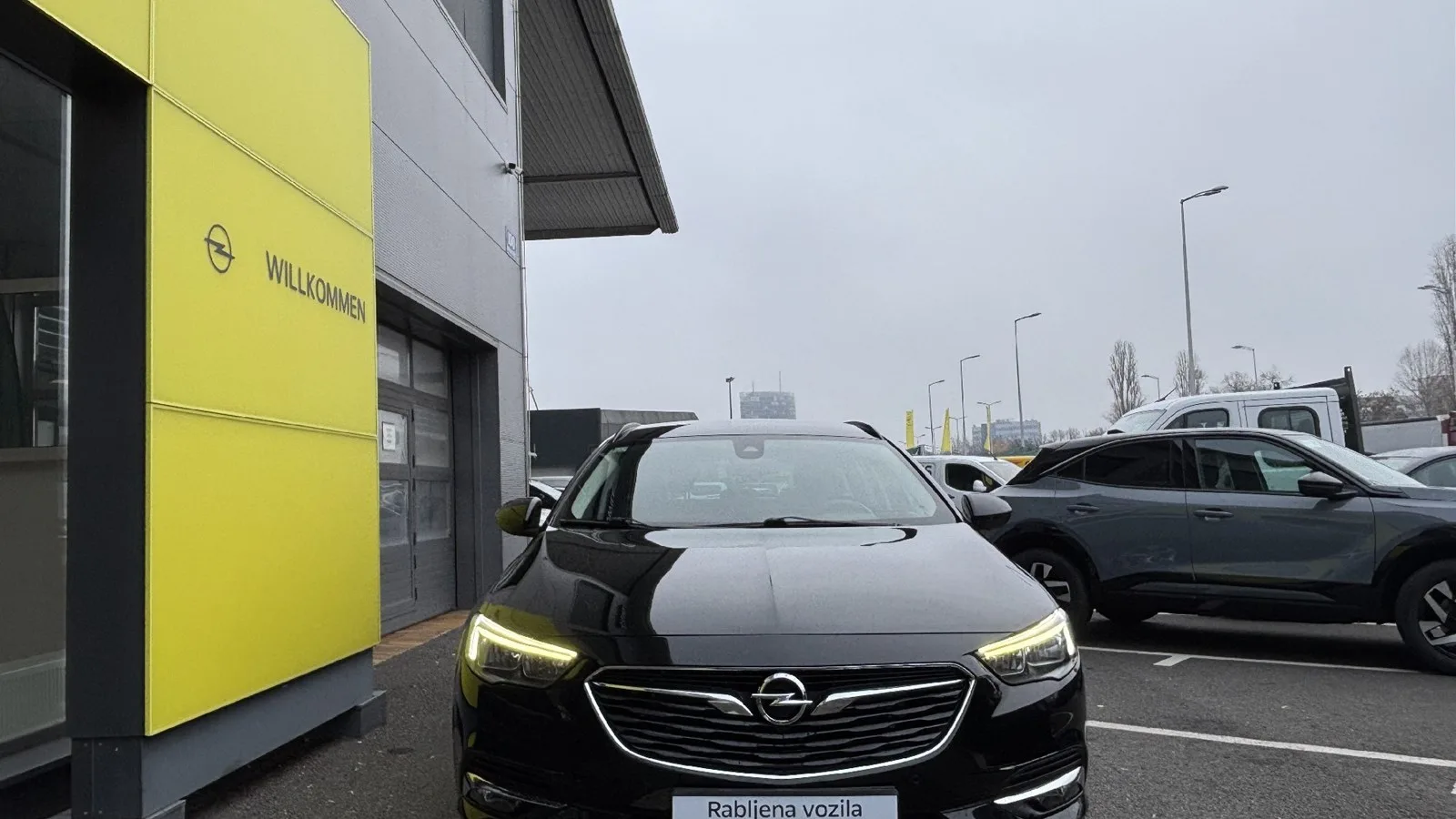 Opel Insignia Sports Tourer 2018 – fotografija 2