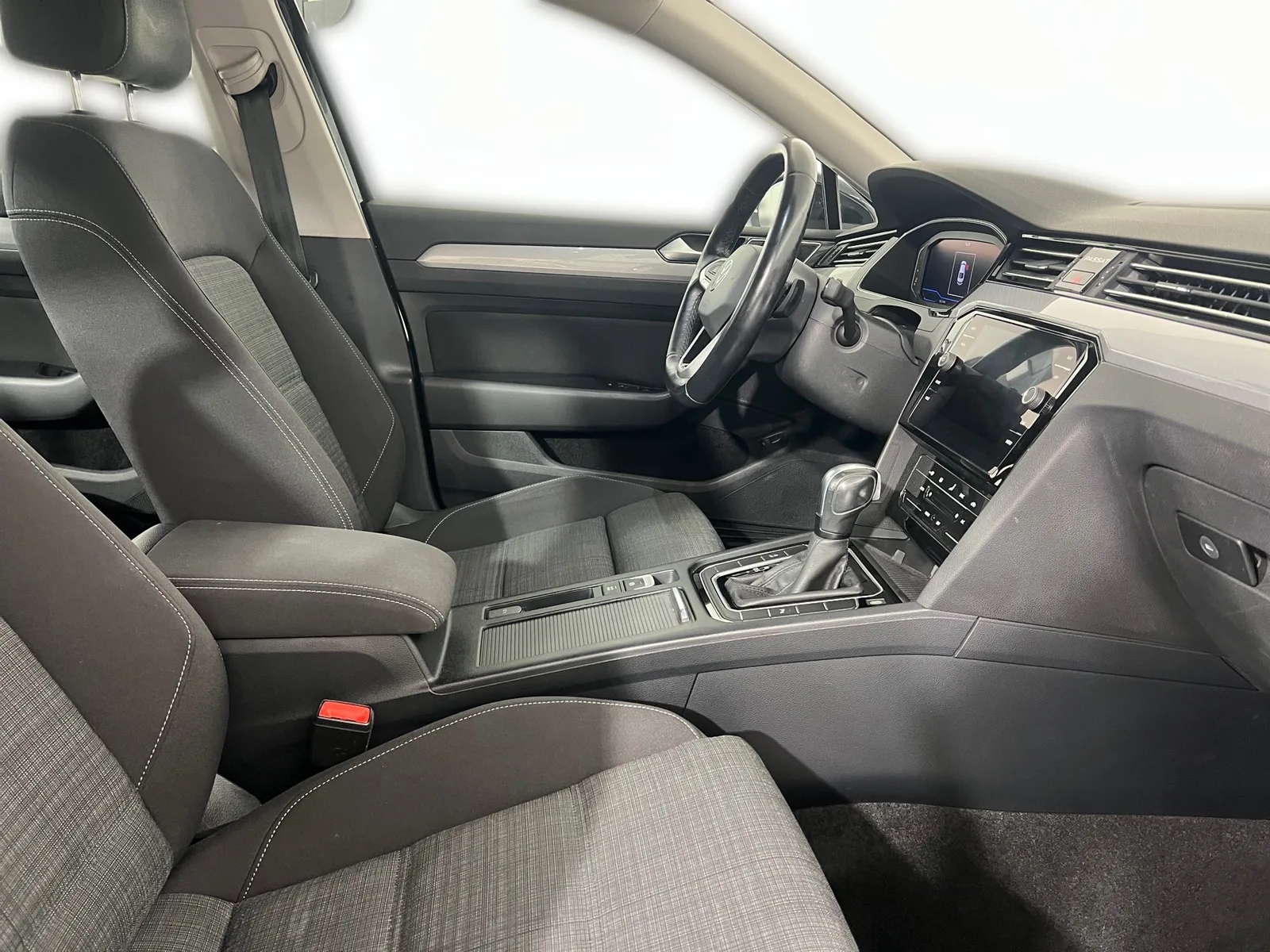 Volkswagen Passat B8 2021 – fotografija 22