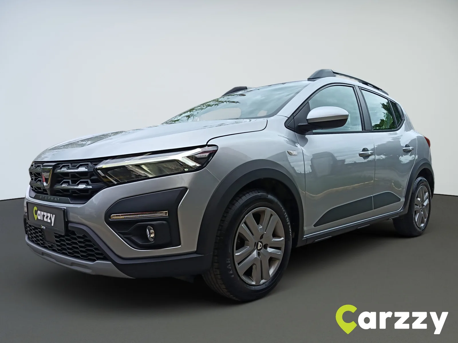 Dacia Sandero 2021: fotografija 1