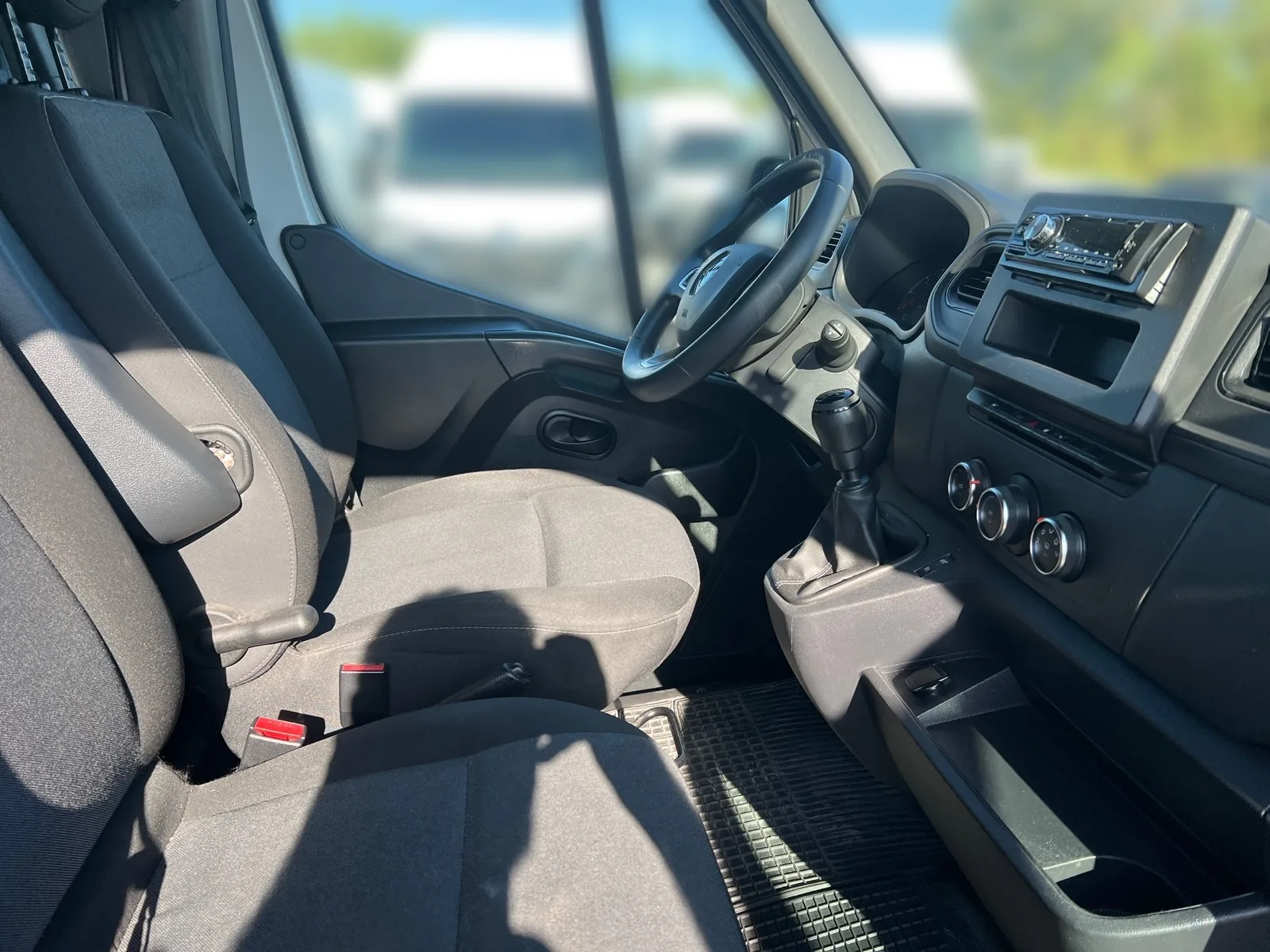 Renault Master 2022 – fotografija 17