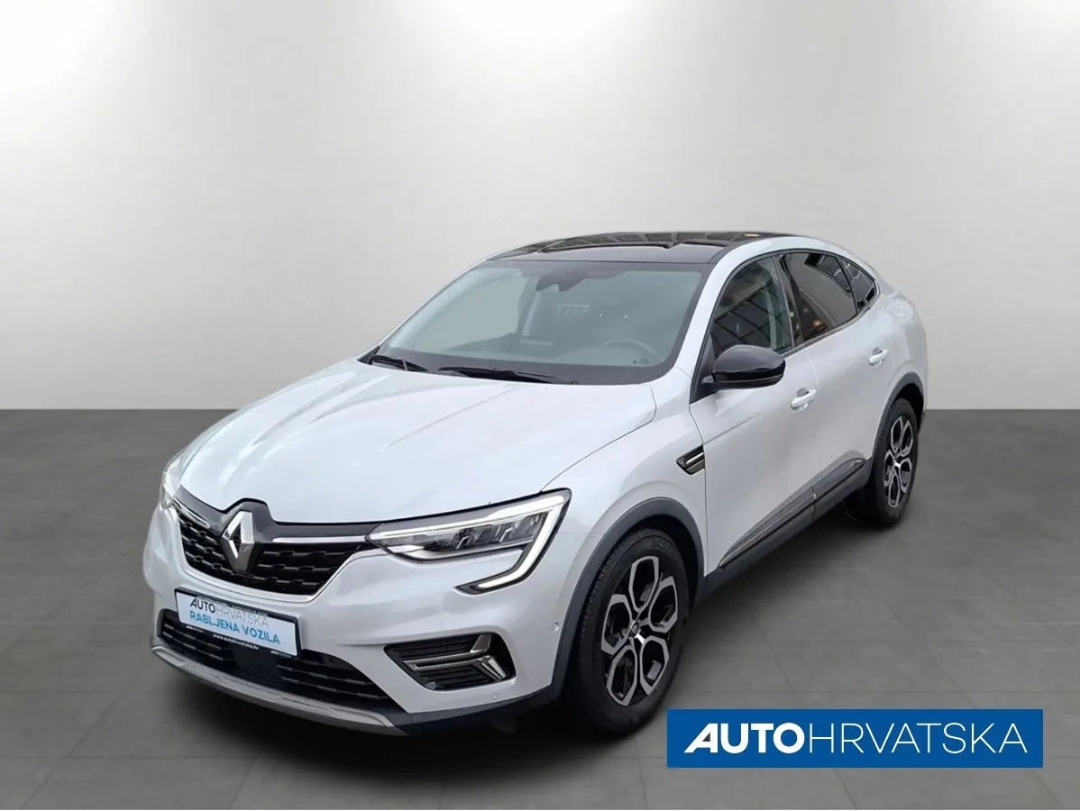 Renault Megane 2022: fotografija 1