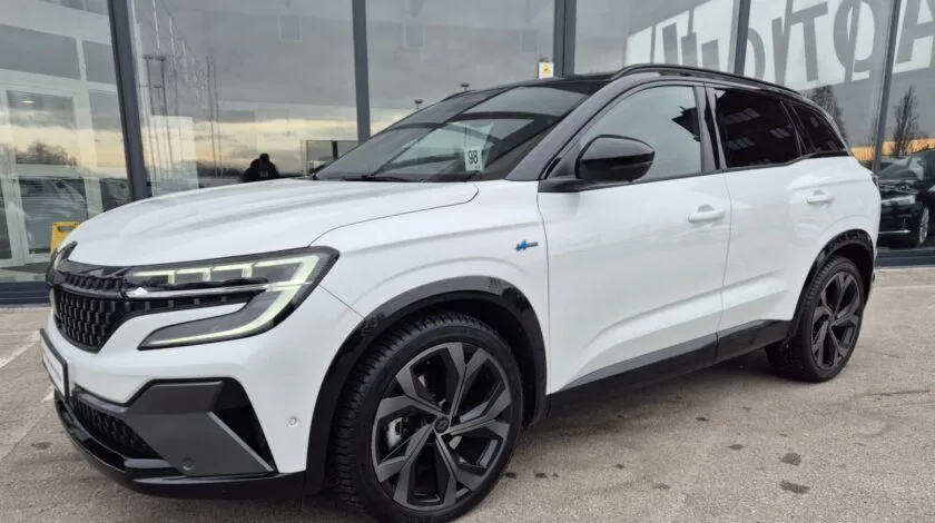 Renault Austral 2023 – fotografija 1