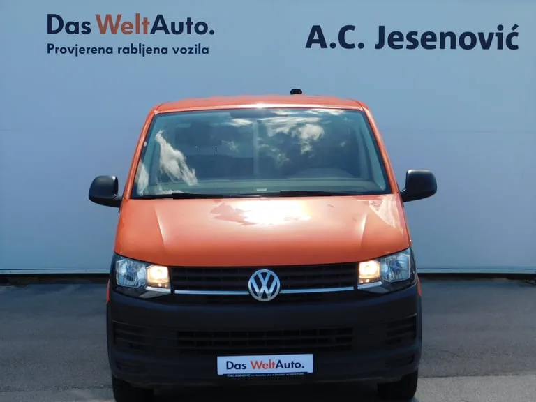 Volkswagen Transporter 2019: fotografija 2