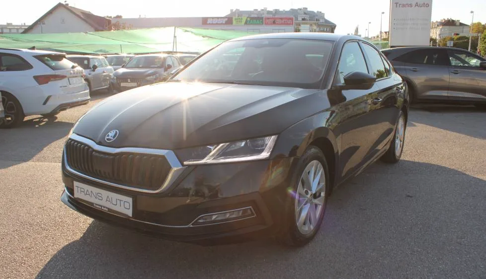 Škoda Octavia 2022 – fotografija 1