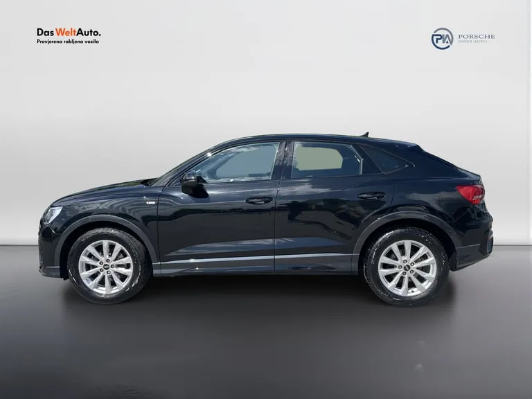 Audi Q3 2023: fotografija 2