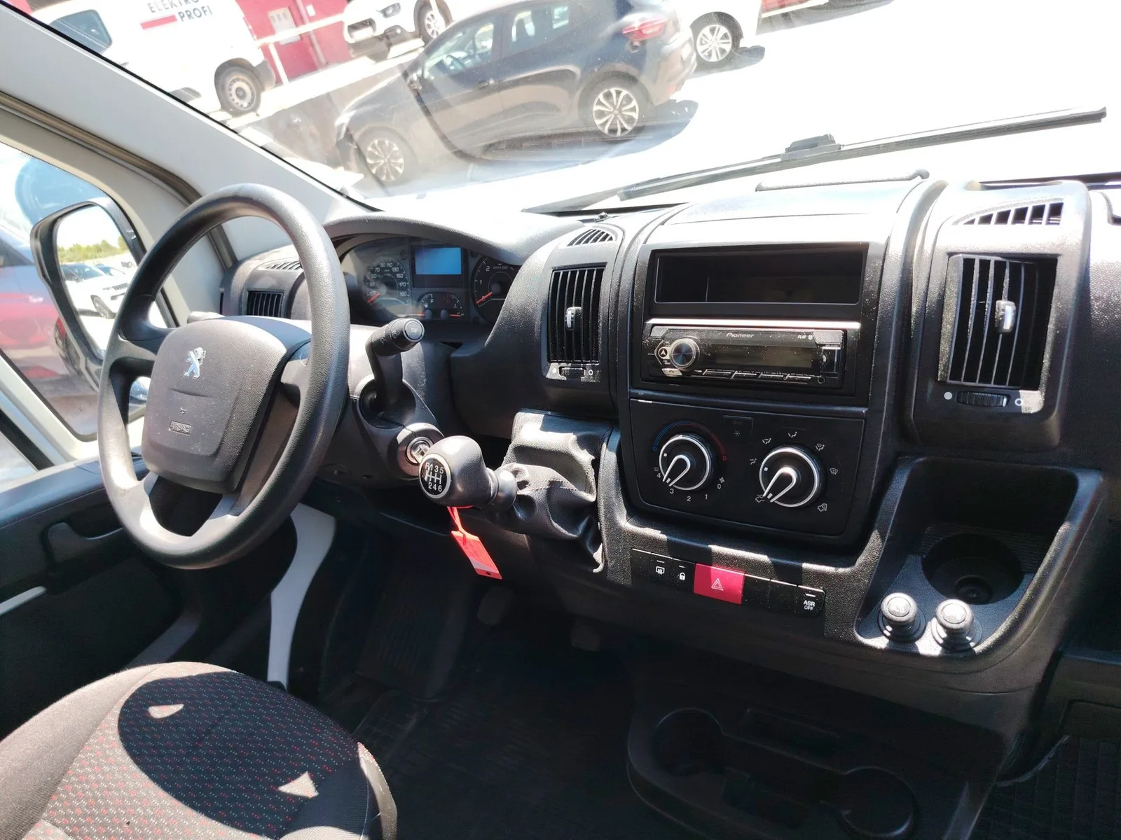 Peugeot Boxer 2021 – fotografija 18