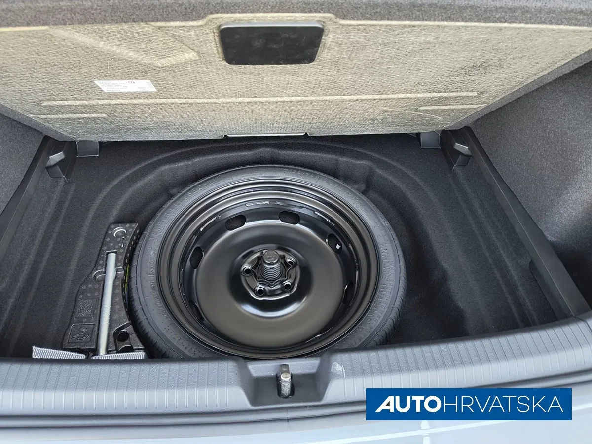 Volkswagen Golf VIII 2026: fotografija 11