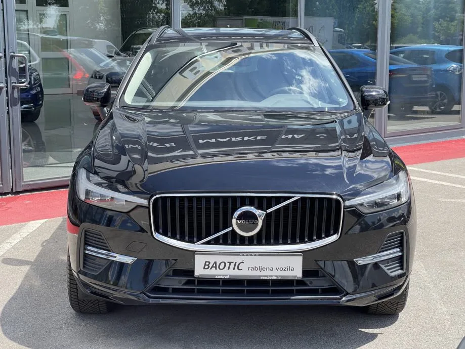 Volvo Xc60 2021 – fotografija 2