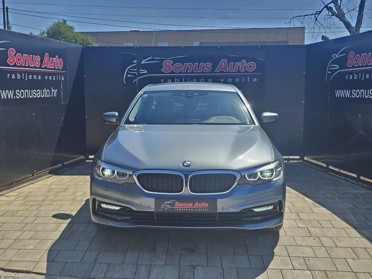 BMW Serija 5 2017 – fotografija 2