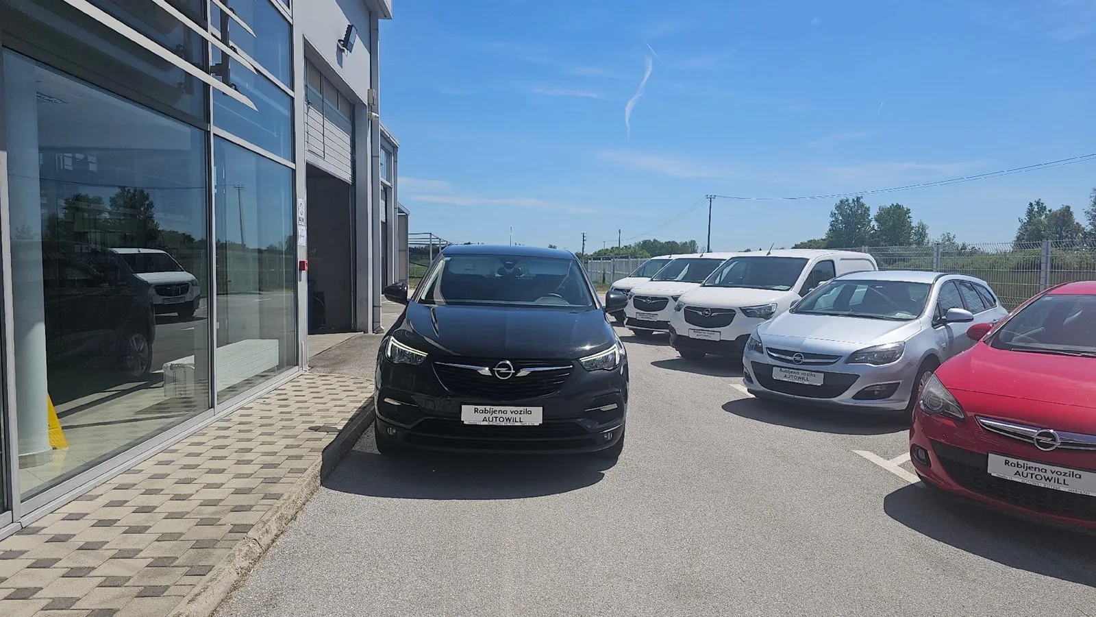 Opel Grandland 2018 – fotografija 2