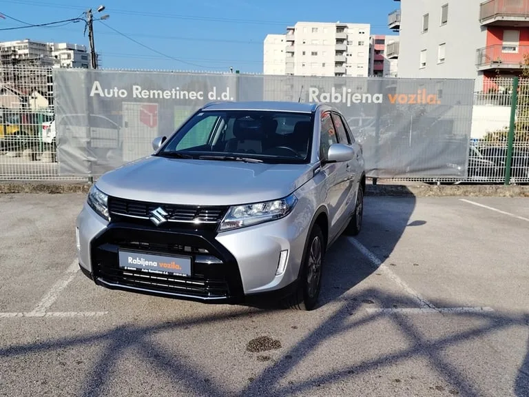 Suzuki Vitara 2026: fotografija 1