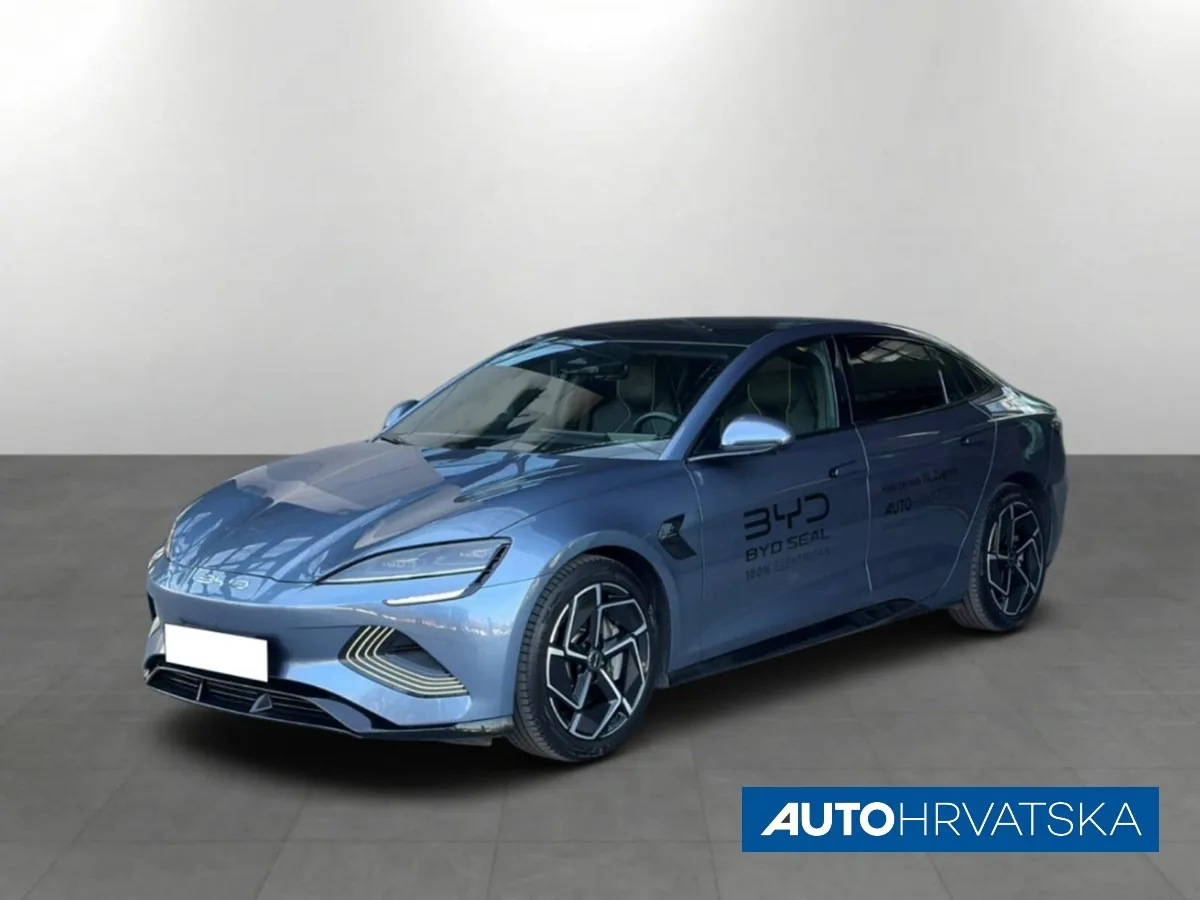 BYD Seal 2025: fotografija 1