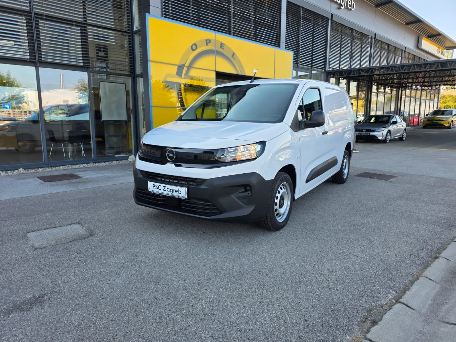 Opel Combo 0 – fotografija 1