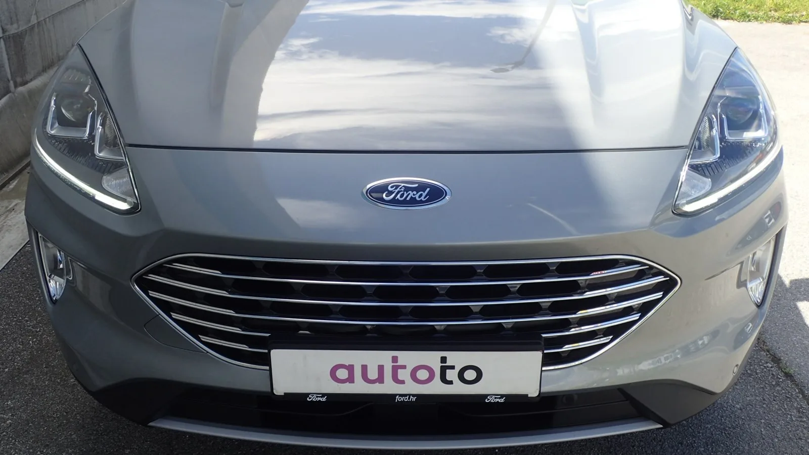 Ford Kuga 2023: fotografija 25
