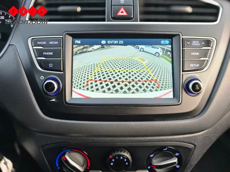 Hyundai i20 2020: fotografija 10
