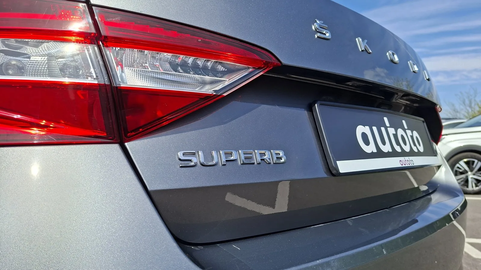 Škoda Superb 2022 – fotografija 22
