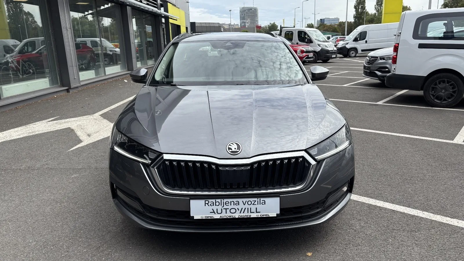 Škoda Octavia 2023 – fotografija 2