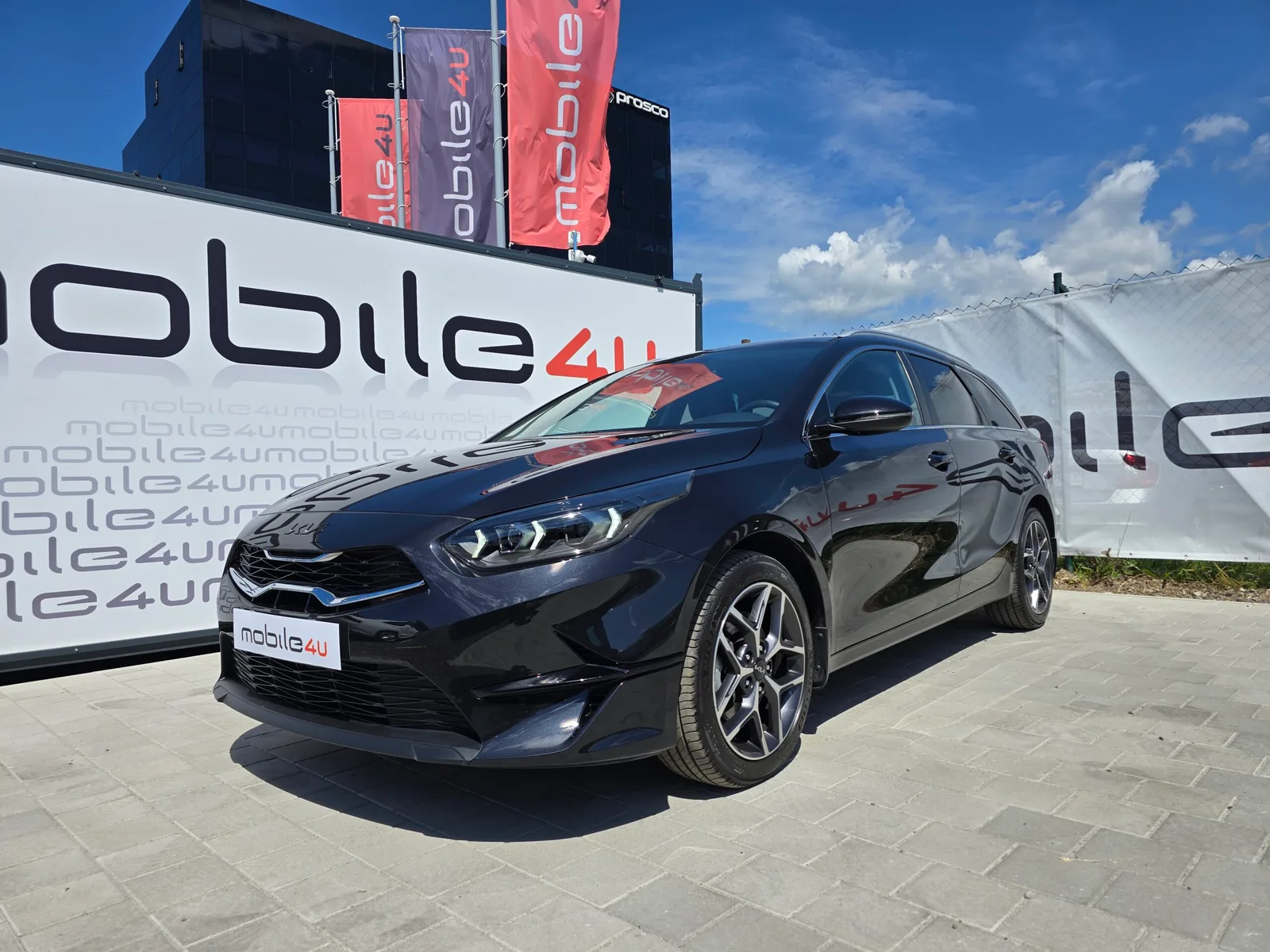 Kia Ceed 2024 – fotografija 1