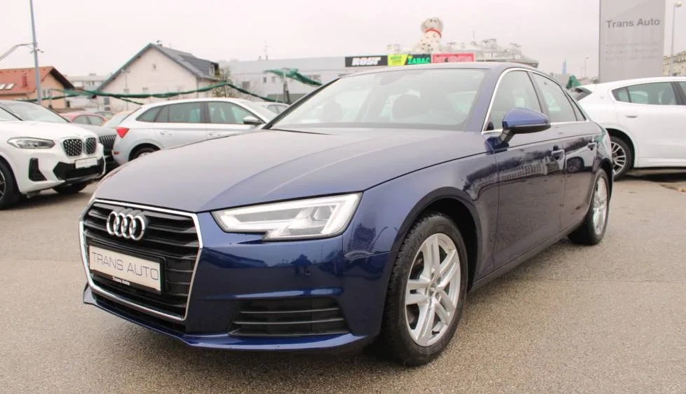 Audi A4 2019 – fotografija 1