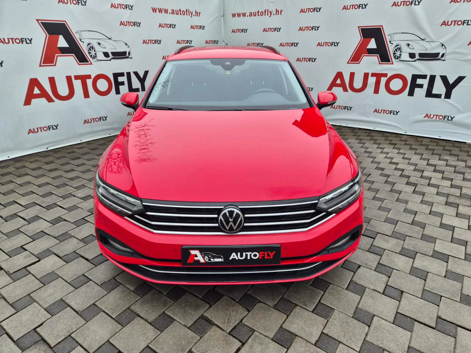 Volkswagen Passat Variant 2023 – fotografija 2