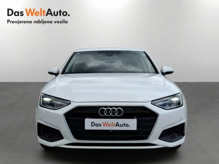 Audi A4 2023: fotografija 2