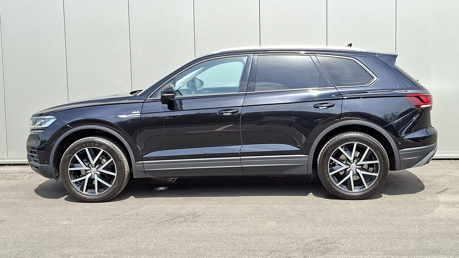 Volkswagen Touareg 2018: fotografija 2