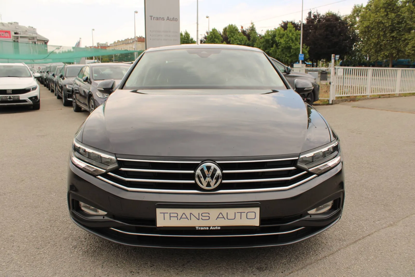 Volkswagen Passat 2021 – fotografija 2