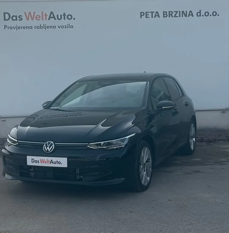 Volkswagen Golf VIII